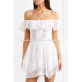 Heißer Verkauf Off-The-Schulter Kurzarm Weiß Spitze Baumwolle Mini Sommerkleid Herstellung Großhandel Mode Frauen Bekleidung (TA0256D)